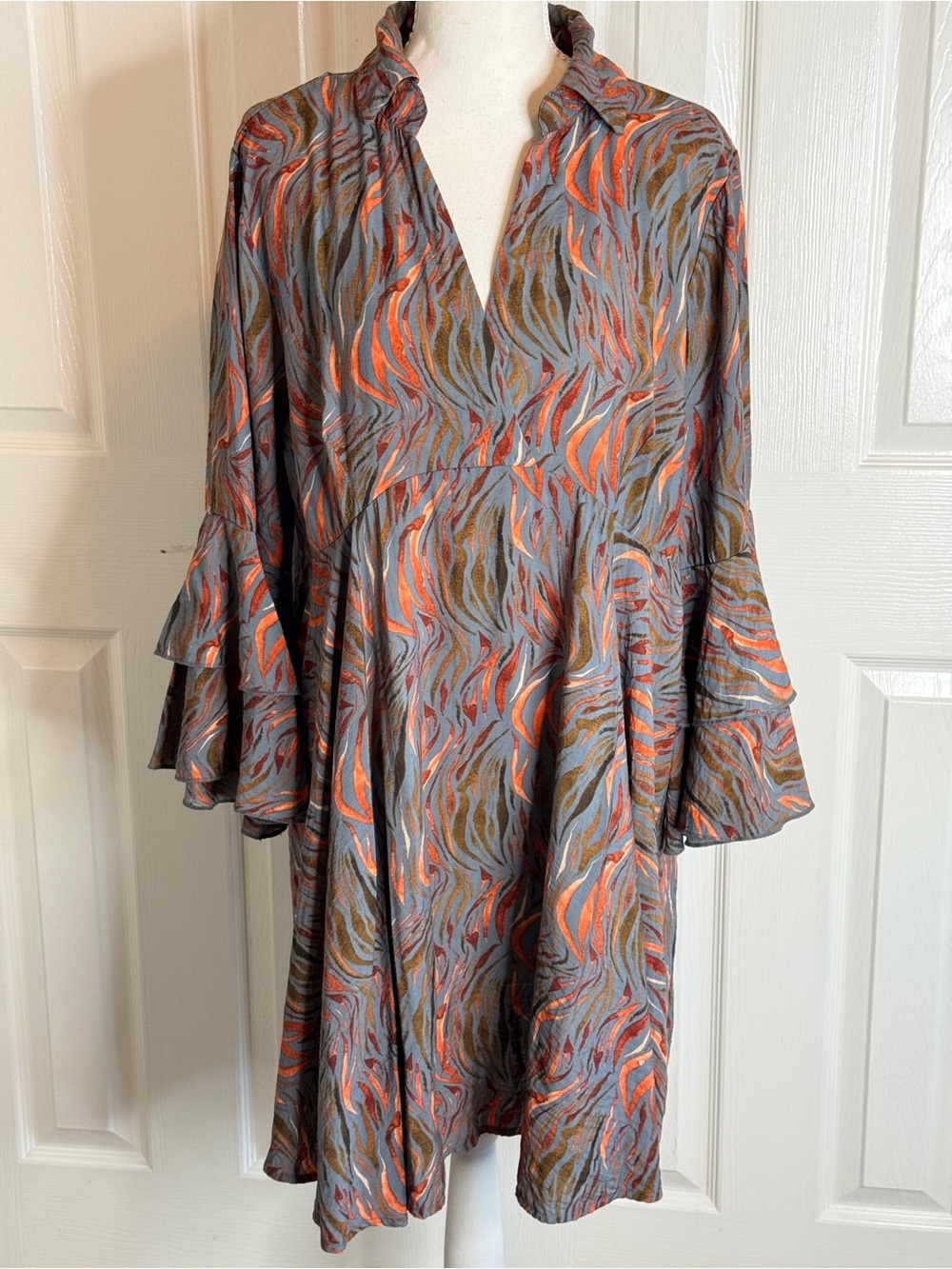 Umgee Boho Flame Print Collared Ruffle Sleeve Mini Dress L Style G2444